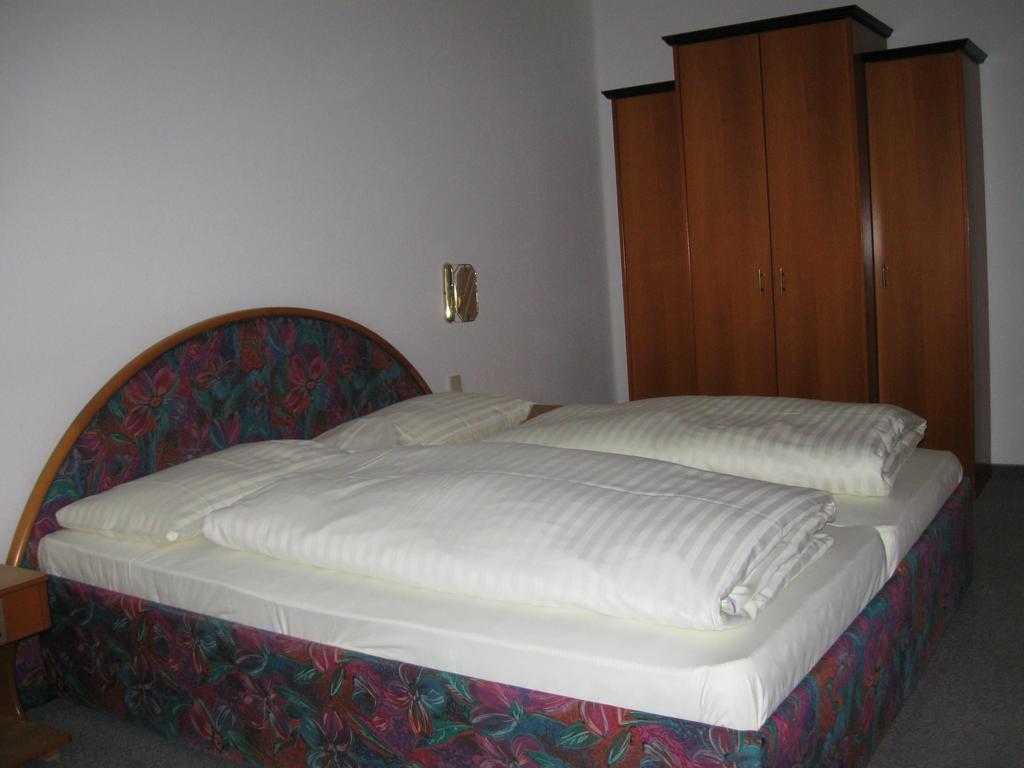 Holiday Apartments Warmbad Villach Værelse billede